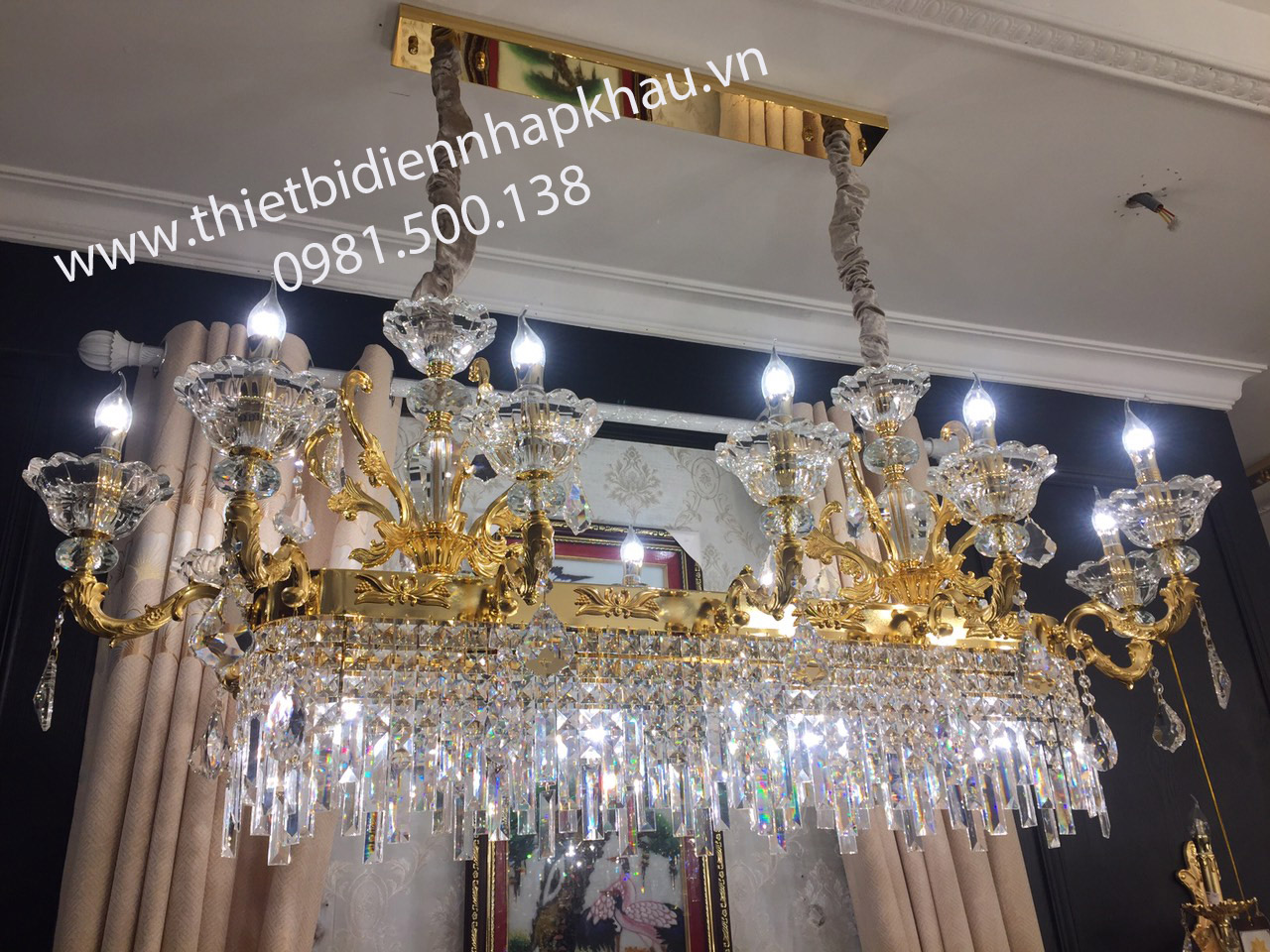 den chum trang tri cao cap